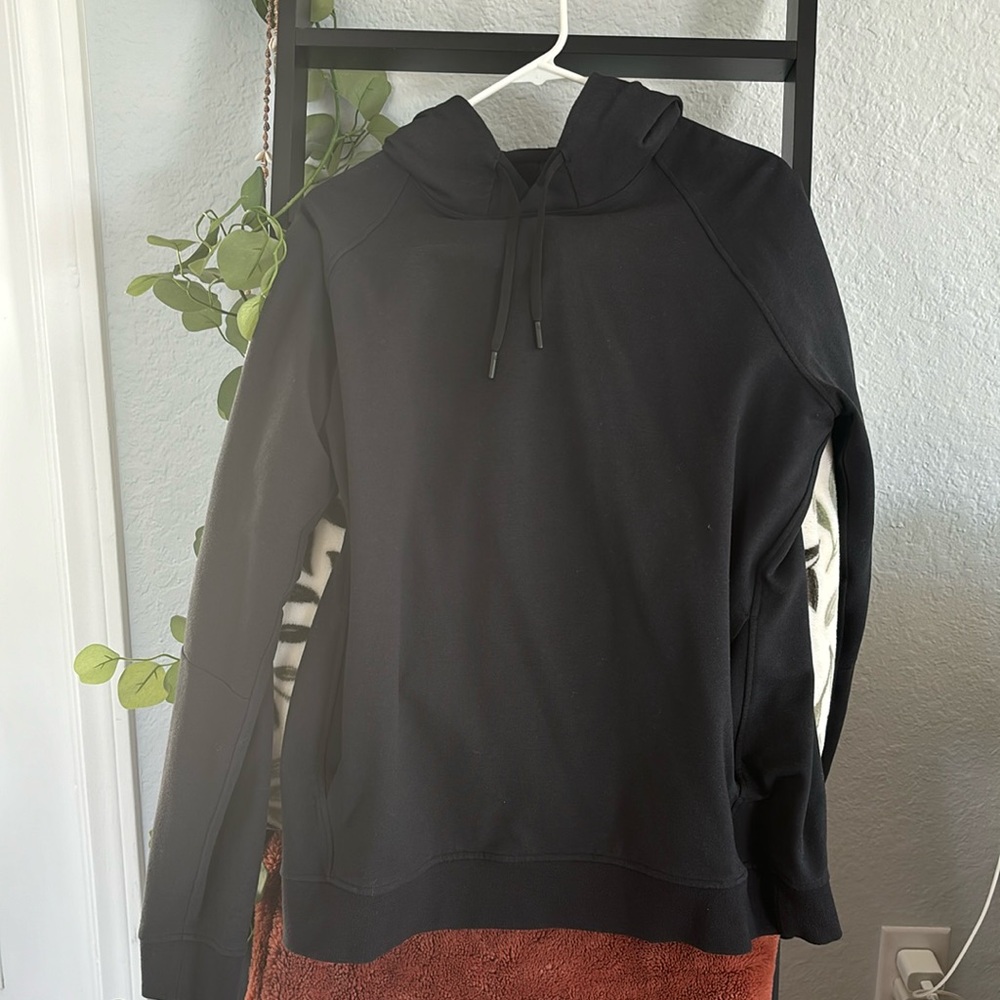 Lilulemon Sweatshirt
